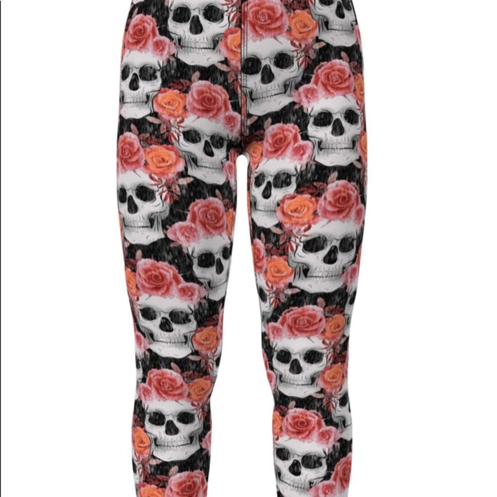 LuLaRoe Skull and Roses leggings